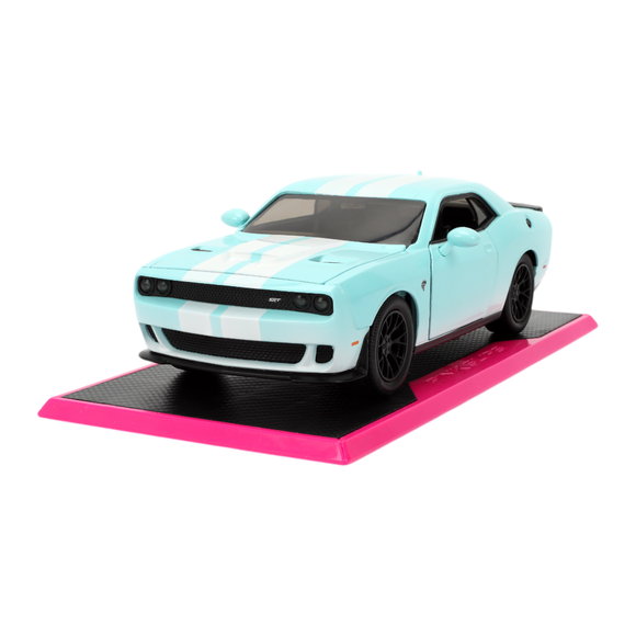 (Pre-Order) 1:24 2015 Dodge Challenger -- Light Blue -- JADA: Pink Slips