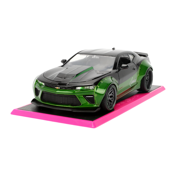 (Pre-Order) 1:24 2016 Chevrolet Camaro SS -- Green/Black -- JADA: Pink Slips