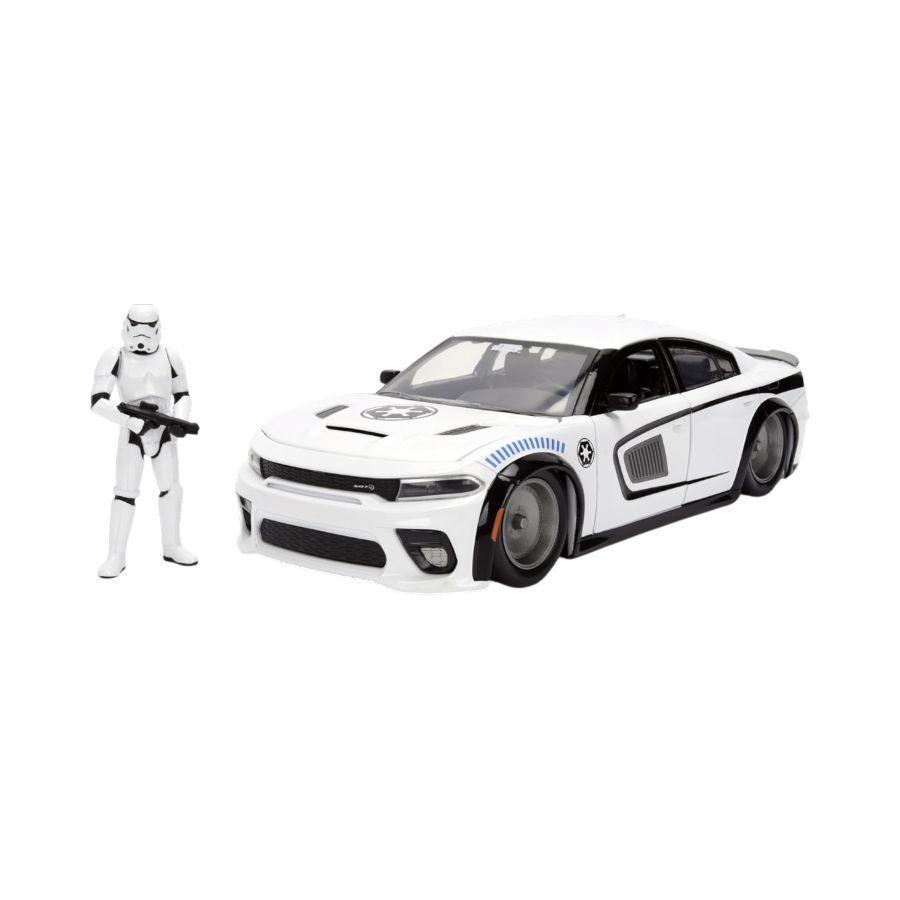 1:24 Stormtrooper w/2021 Dodge Charger SRT Hellcat -- JADA: Star Wars