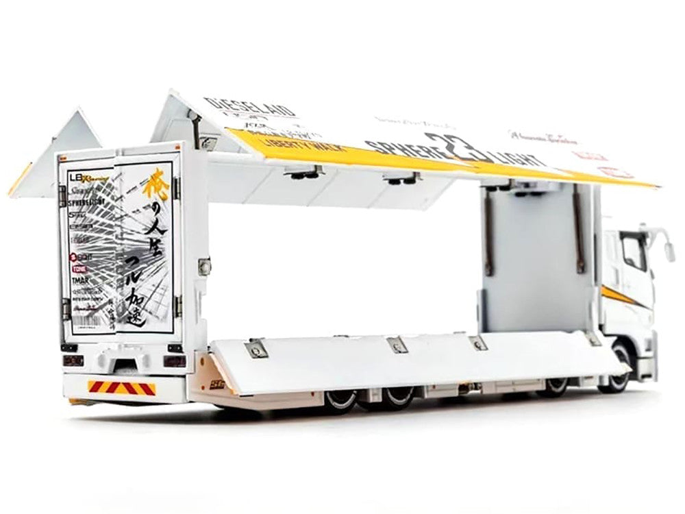 1:64 Mitsubishi Fuso Transporter Truck -- White 