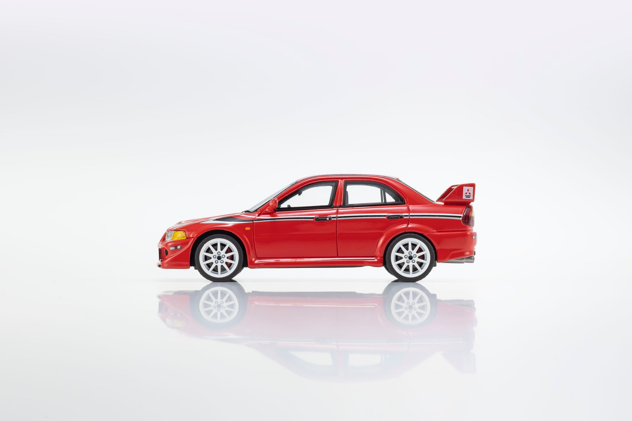 1:43 Mitsubishi Lancer Evolution VI (6) Tommi Makinen Edition -- Red -