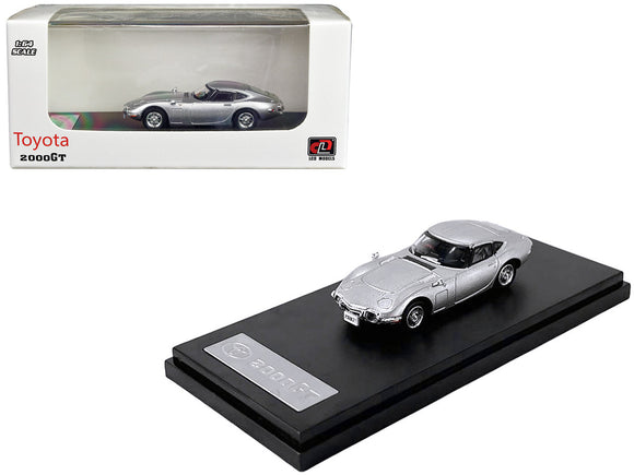 1:64 Toyota 2000GT -- Silver -- LCD Models