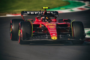 (Pre-Order) 1:18 2023 Carlos Sainz -- #55 Italian GP -- Scuderia Ferrari SF-23 -- Looksmart F1
