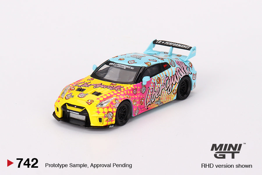 1:64 Nissan 35GT-RR LB-Silhouette GT Ver.1 -- LBWK KUMA -- Mini GT MGT