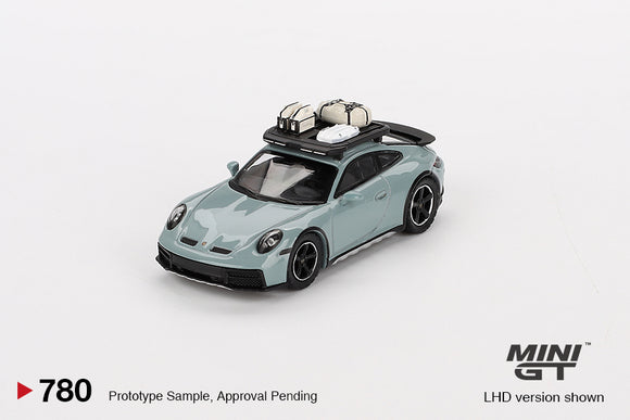 (Pre-Order) 1:64 Porsche 911 Dakar -- Shade Green Metallic -- Mini GT