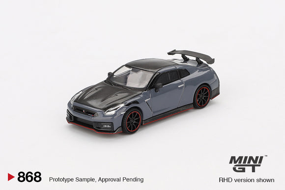 (Pre-Order) 1:64 Nissan GT-R Nismo 2024 NISMO -- Stealth Grey -- Mini GT MGT00868