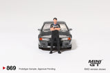 (Pre-Order) 1:64 Nissan Skyline GT-R (R32) Nismo -- Gunmetal w/ Matsuda Figure  -- Mini GT MGT00869