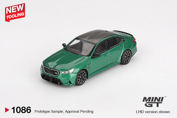 (Pre-Order) 1:64 BMW M5 (G90) -- Isle of Man Green Metallic -- Mini GT MGT01086