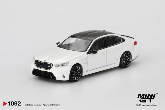 (Pre-Order) 1:64 BMW M5 (G90) Alpine -- White -- Mini GT MGT01092