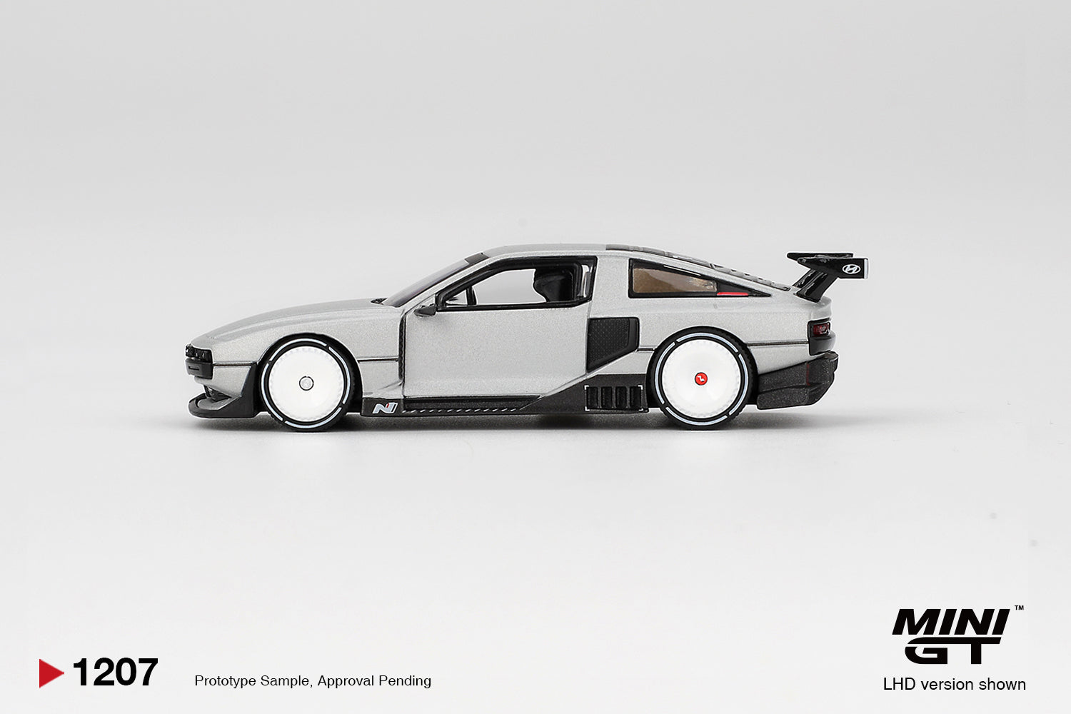 Pre-Order) 1:64 Hyundai Concept N Vision 74 (VP2) -- Silver -- Mini G