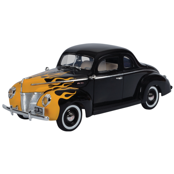 1:18 1940 Ford Deluxe -- Black w/Flames -- MotorMax