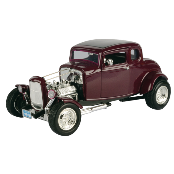 1:18 1932 Ford 5-Window Coupe Hot Rod -- Dark Red Metallic -- MotorMax