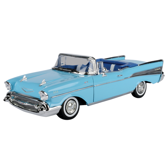 1:18 1957 Chevrolet Bel Air Convertible -- Light Blue -- MotorMax