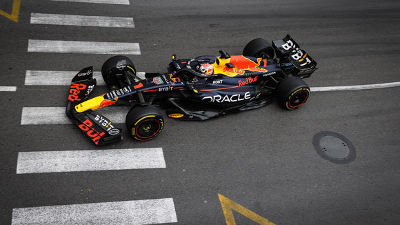 (Pre-Order) 1:18 2023 Max Verstappen -- Monaco GP Winner -- Red Bull Racing RB19 -- Spark F1