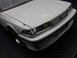 (Pre-Order) 1:18 Toyota Mark Ⅱ 2.5 Grande Limited (JZX81) -- White -- Ignition Model IG3854