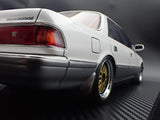 (Pre-Order) 1:18 Toyota Mark Ⅱ 2.5 GT Twin Turbo (JZX81) -- Pearl White / Silver -- Ignition Model IG3856
