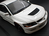 (Pre-Order) 1:18 Mitsubishi Lancer Evolution Ⅷ MR (CT9A) -- White -- Ignition Model IG3836