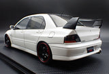 (Pre-Order) 1:18 Mitsubishi Lancer Evolution Ⅷ MR (CT9A) -- White -- Ignition Model IG3836