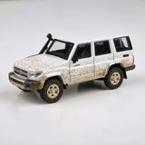 1:64 Toyota Land Cruiser LC76 2014 -- "Muddy" White -- PARA64