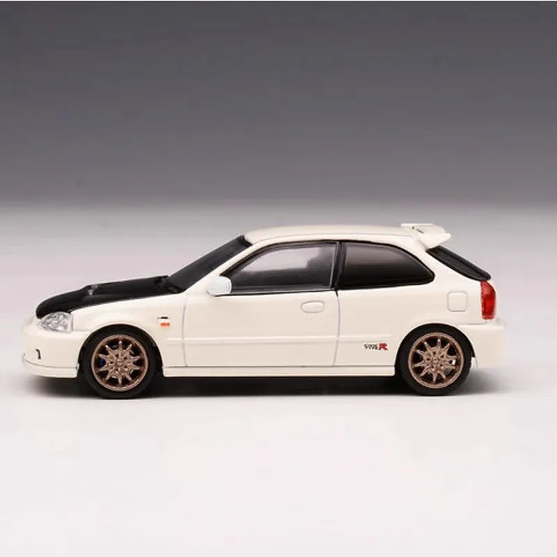 1:64 Honda Civic (EK9) Type R Mugen -- Championship White -- Motorheli