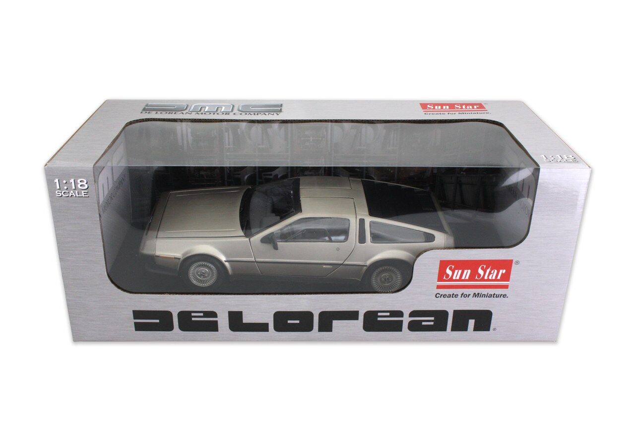 1:18 1981 DeLorean DMC 12 Coupe -- Stainless Steel -- Sunstar