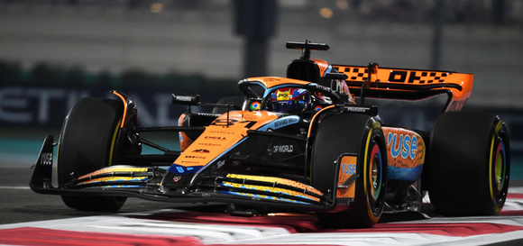 (Pre-Order) 1:43 2023 Oscar Piastri -- Abu Dhabi GP -- McLaren MCL60 -- Spark F1