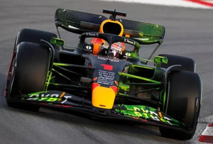 (Pre-Order) 1:43 2022 Max Verstappen -- Flow-Vis Test -- Red Bull Racing RB18 -- Minichamps F1