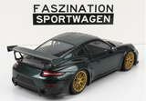 1:18 Porsche 911 (991.2) GT3 RS Weissach 2018 -- Racing Green -- Minichamps