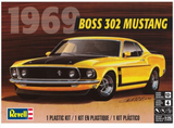 1:25 1969 Ford Mustang BOSS 302 -- PLASTIC KIT -- Revell 14313