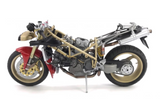 1:12 Ducati 916 -- PLASTIC KIT -- Tamiya 14068