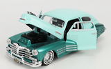 1:24 1948 Chevrolet Fleetside Lowrider -- Pastel Green -- MotorMax Get Low