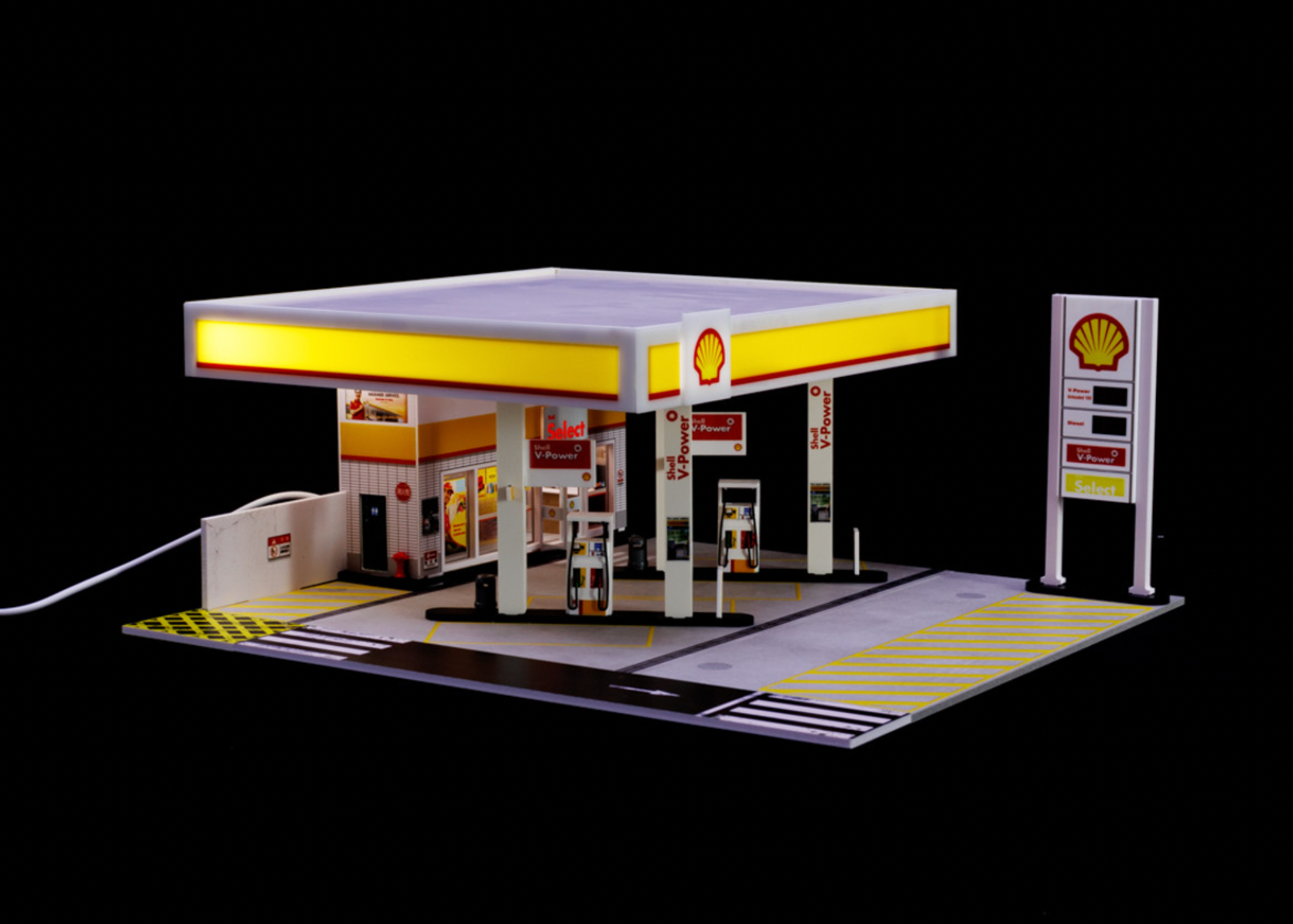 1:64 Shell Petrol Gas Fuel Station Diorama Display with LEDs -- G-Fans