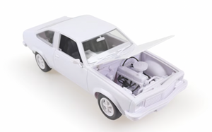 1:24 Holden LX SS Torana 6 Cylinder -- PLASTIC KIT -- DDA Collectibles