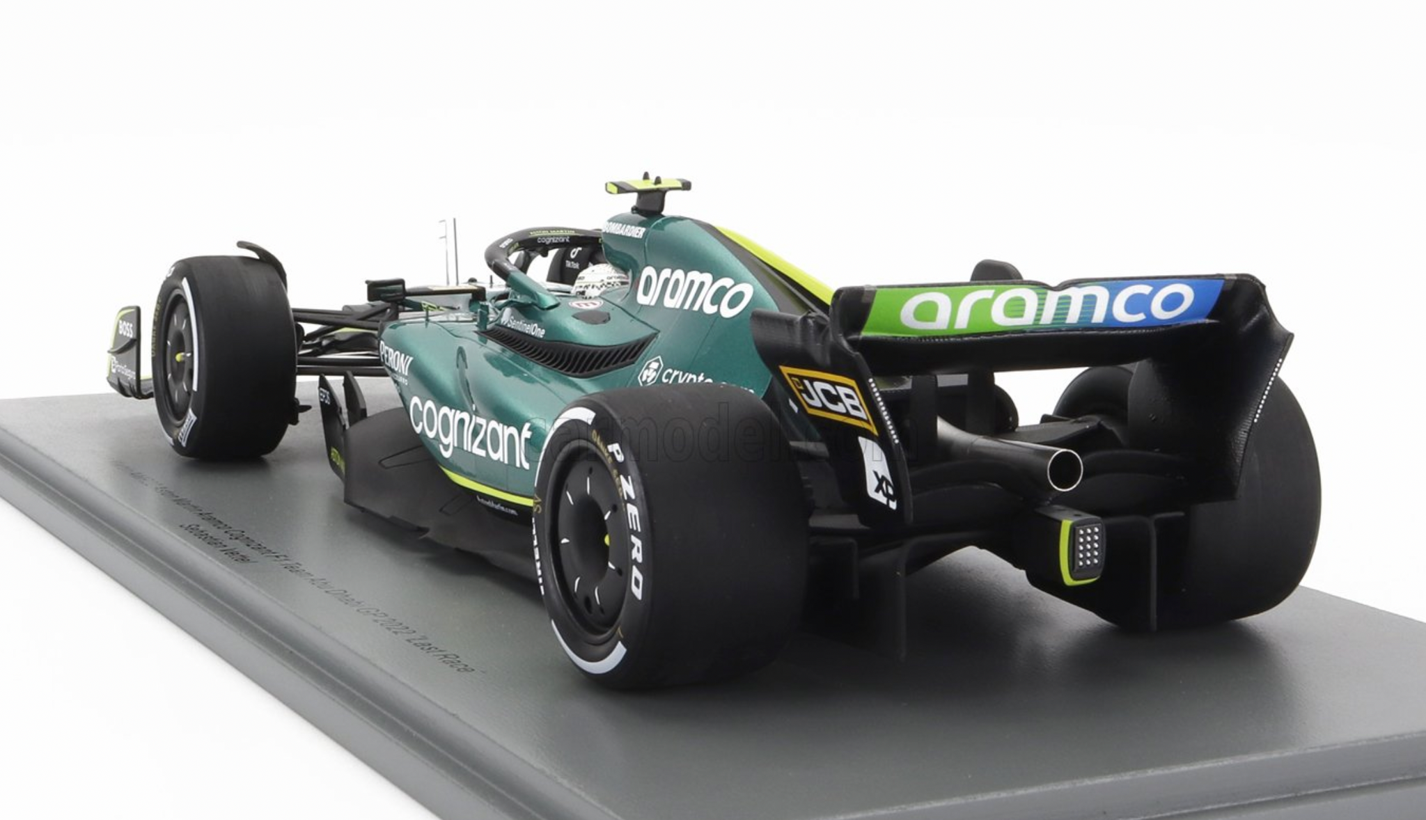 Modelo A Escala 1:18 Aston Martin F1 AMR22 #5 Sebastian Vettel GP Abu Dhabi 2022 | Edición Limitada Spark