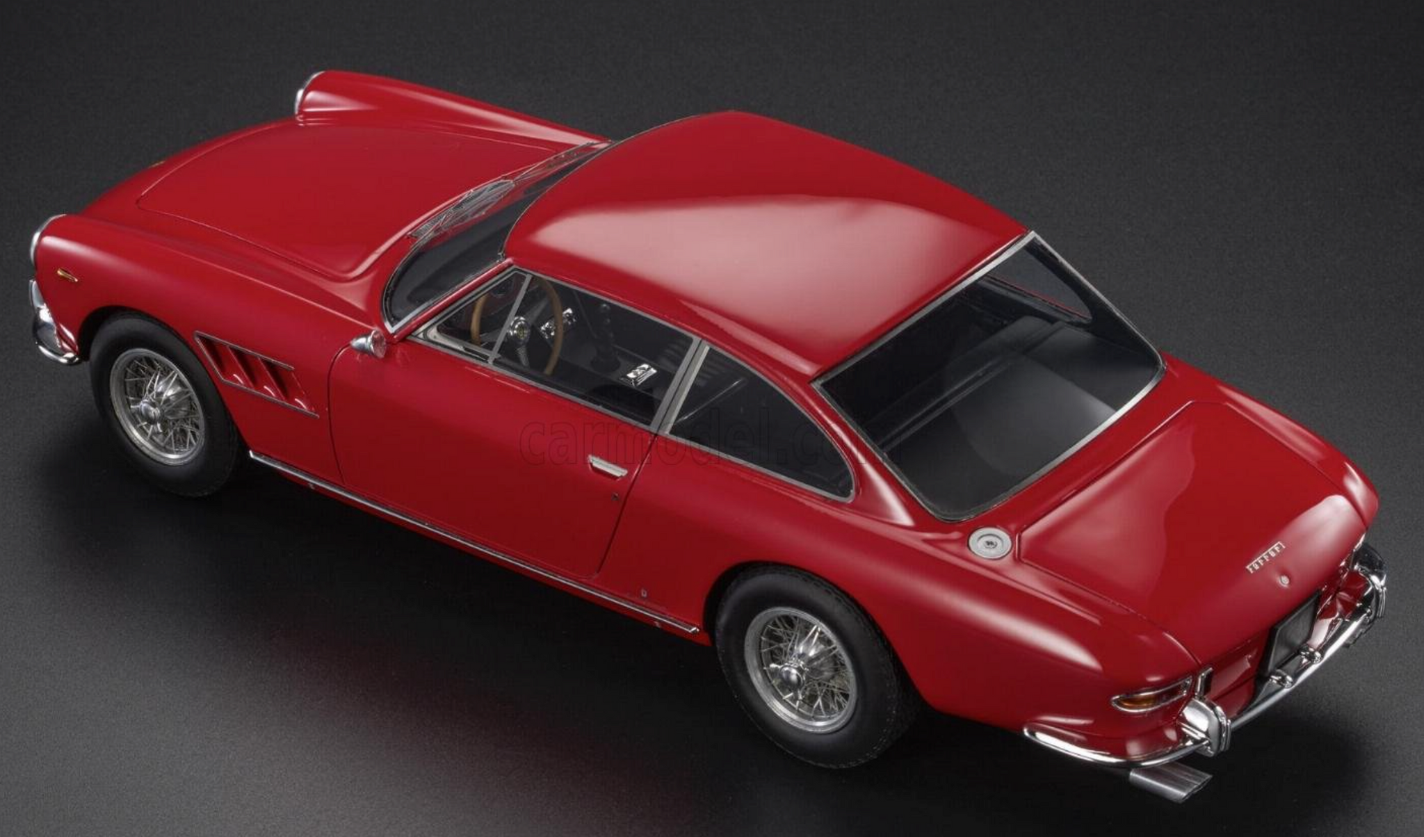 1/18 BBR フェラーリ 330 GT 2+2 1:18 Ferrari 330 GT 2+2 -- Red w/Black Interior -- Top Marques TOP126B