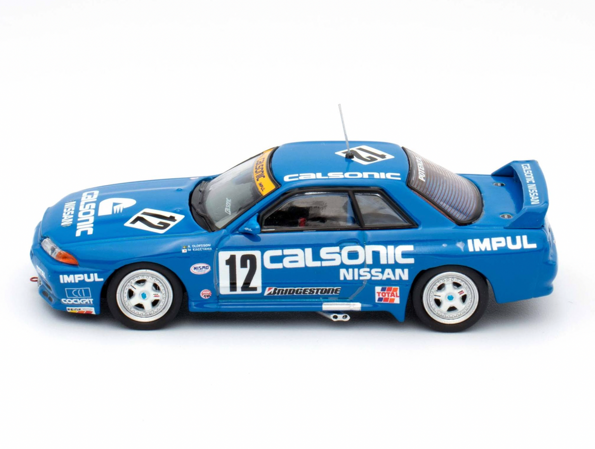 1:64 Nissan Skyline GT-R (R32) -- #12 1993 JTC Calsonic Racing Team --