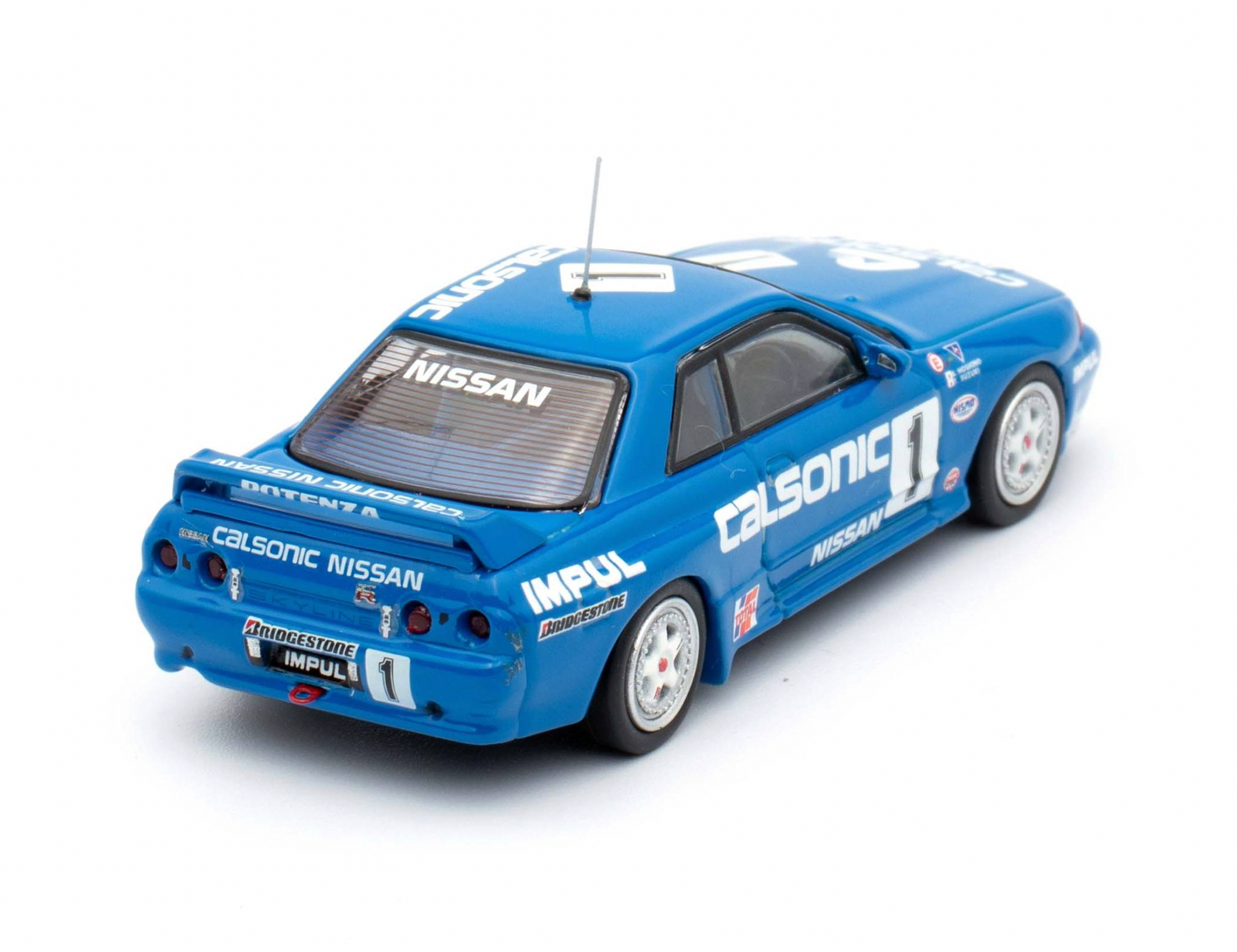 1:64 Nissan Skyline GT-R (R32) -- #1 1991 JTC Calsonic Racing Team --