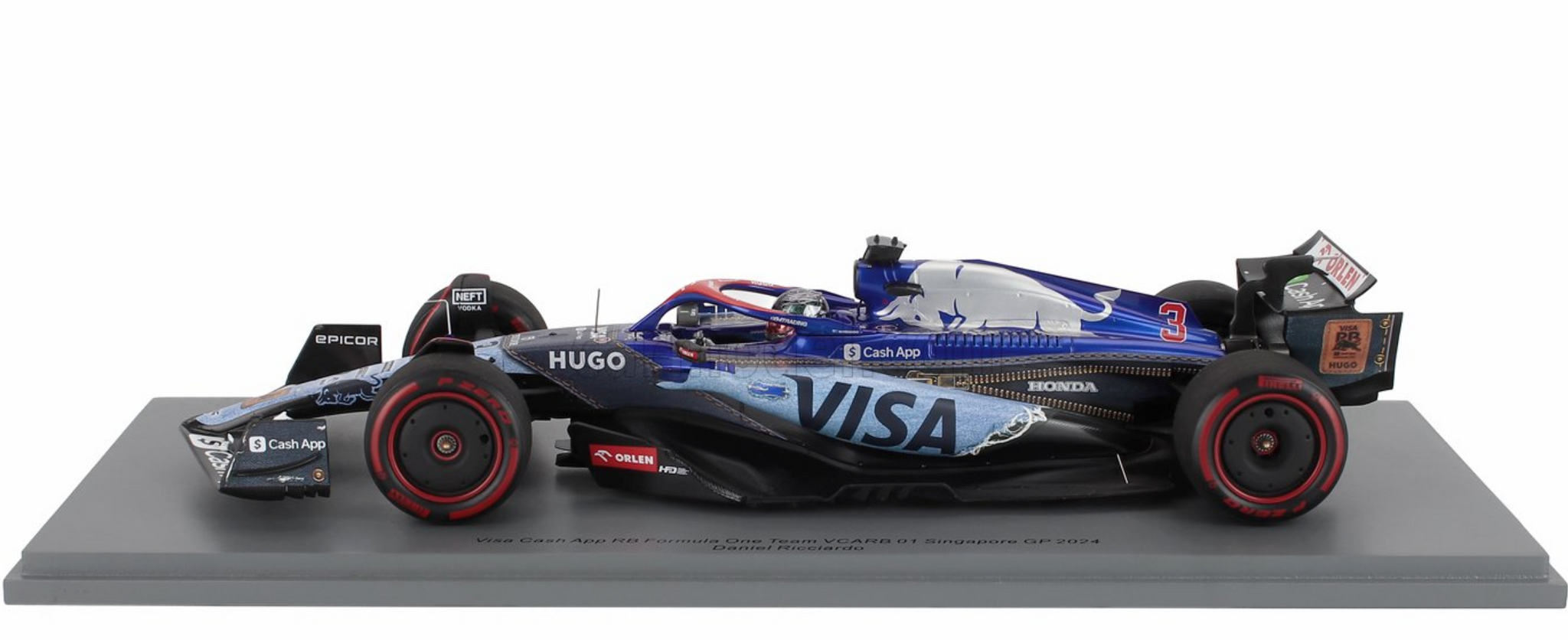 Pre-Order) 1:18 2024 Daniel Ricciardo -- Singapore GP -- #3 Visa Cash