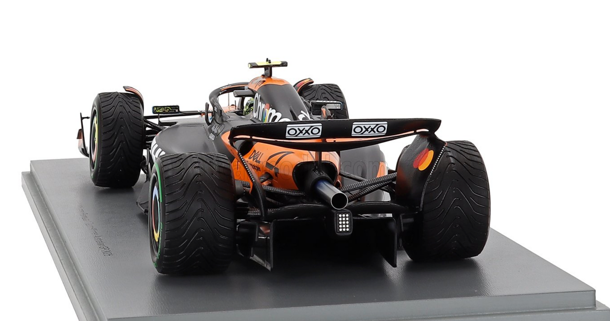 1:18 2025 Lando Norris -- Australian GP Winner -- #4 McLaren MCL39 --
