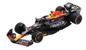 1:24 2023 Max Verstappen -- World Championship Winner Red Bull -- Bburago F1