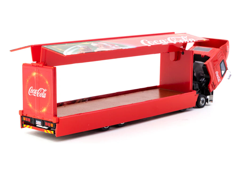 1:64 Mitsubishi Fuso Super Great -- Coca-Cola Santa Truck -- Tarmac Wo