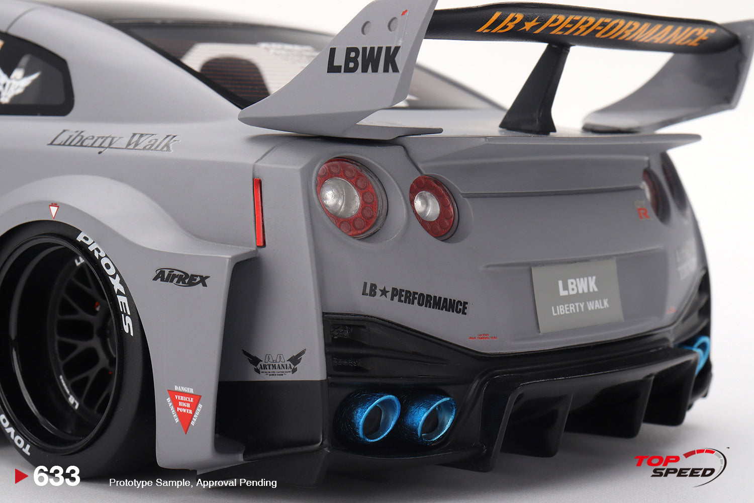 Pre-Order) 1:18 Nissan LB-Silhouette WORKS GT 35GT-RR Ver.1 -- Matt G