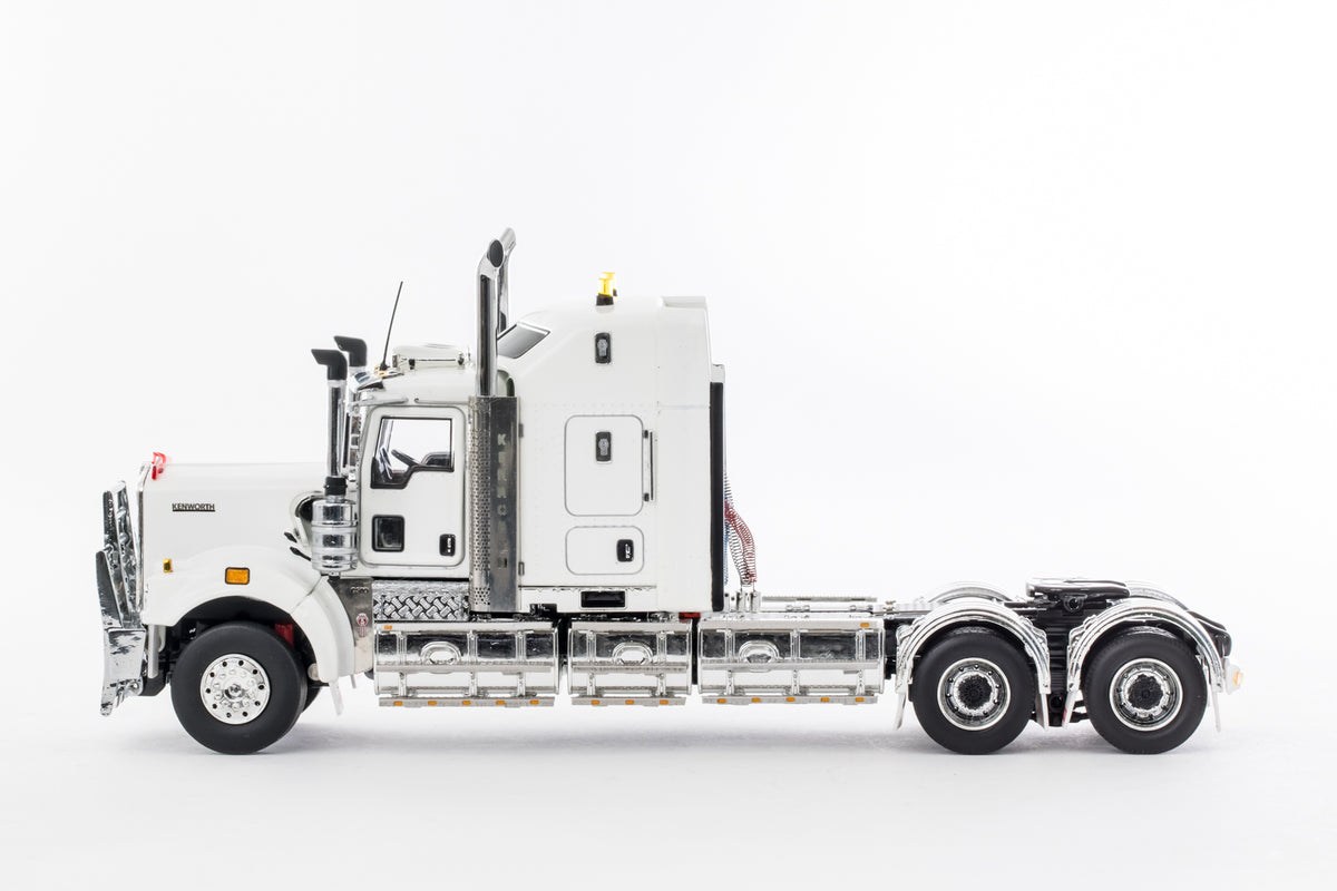 1:50 Kenworth C509 Sleeper -- White / Black Chassis -- Drake Truck Z01