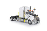 1:50 Mack SuperLiner -- Australian Army -- Drake Truck Z01661