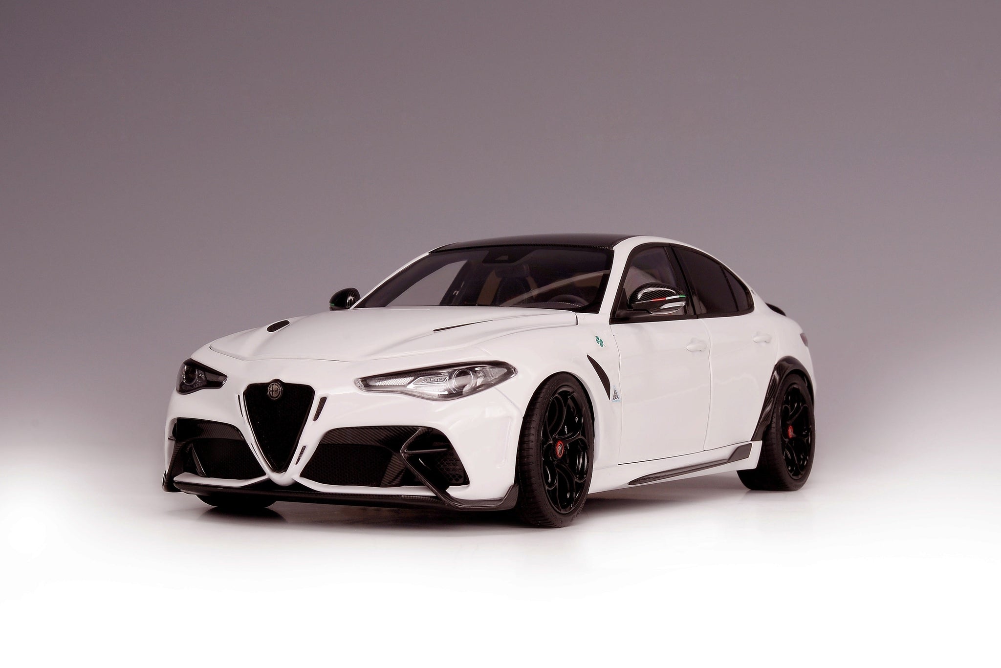 1:18 Model Cars - Detailed 1:18 Car Models for Your Collection