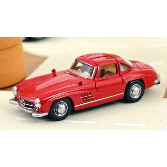 MERCEDES BENZ 300 SL Gullwing de 1954 au 1/18 de NOREV 183851 MERCEDES BENZ 300 SL Gullwing de 1954 au 1/18 de NOREV 183851