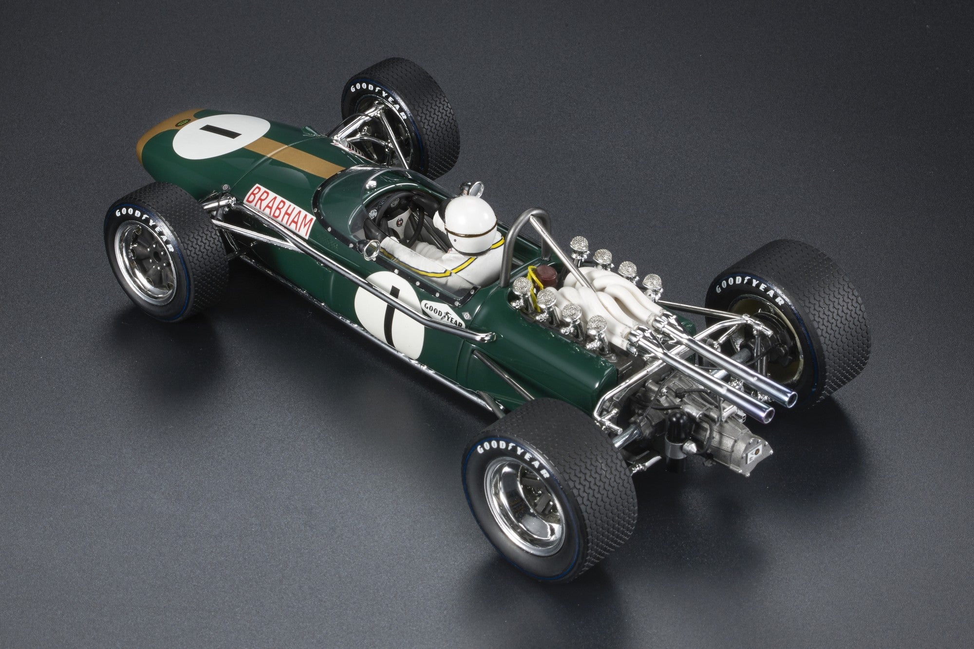 1:18 1967 Jack Brabham -- Mexico GP 2nd -- Brabham BT24 -- GP Replicas