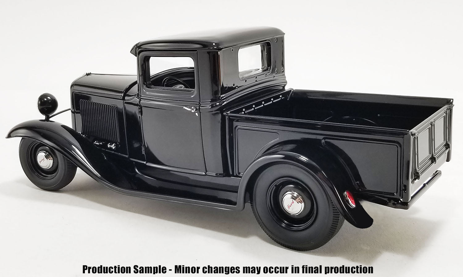 1:18 1932 Ford Pickup Hot Rod -- Black Beauty -- ACME