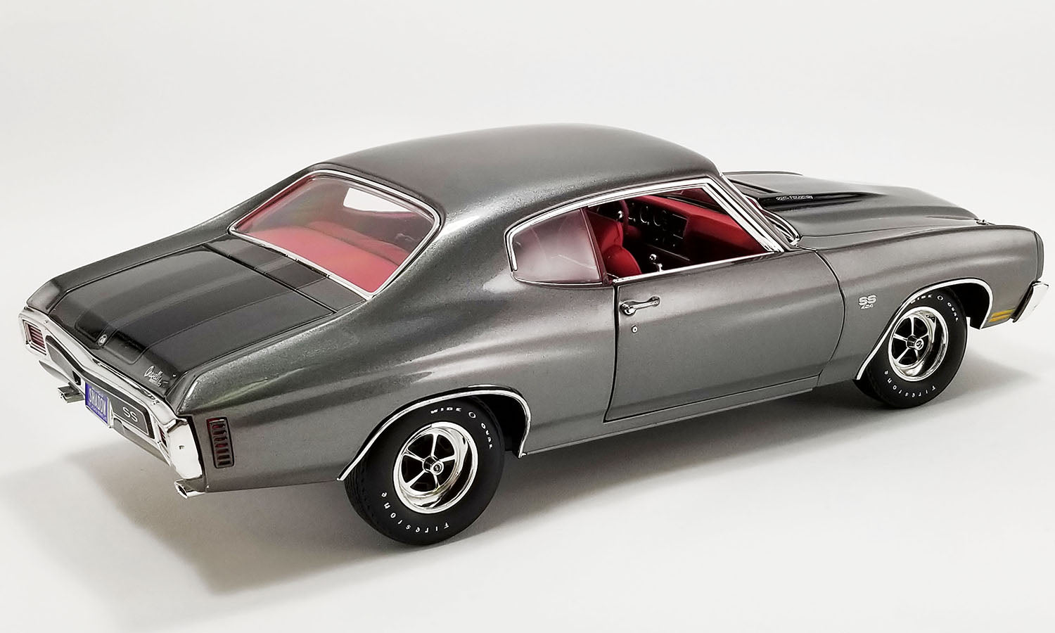 1:18 1970 Chevrolet Chevelle LS6 -- Shadow Grey -- ACME