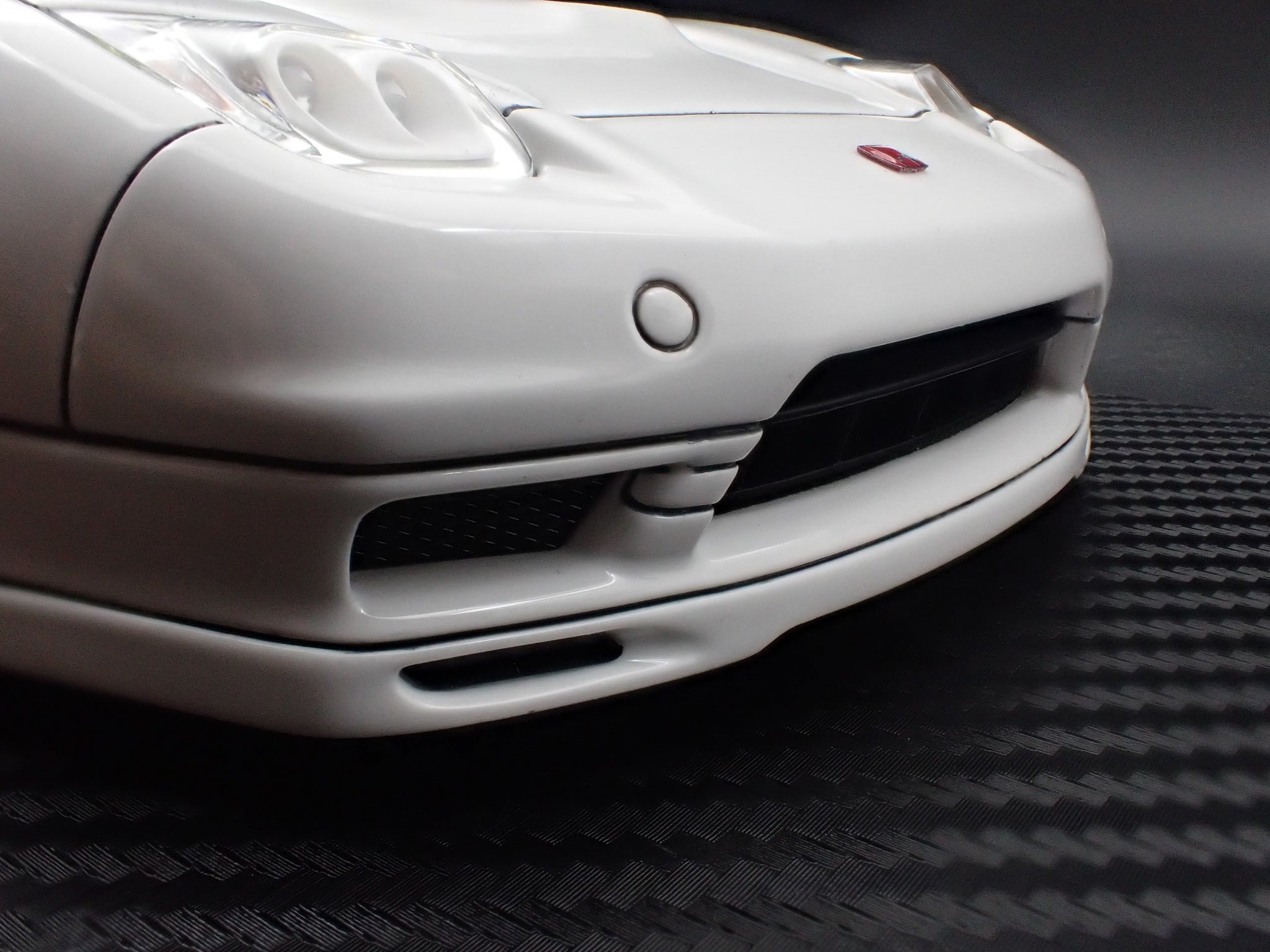 Pre-Order) 1:18 Honda NSX-R (NA2) -- White -- Ignition Model IG3907
